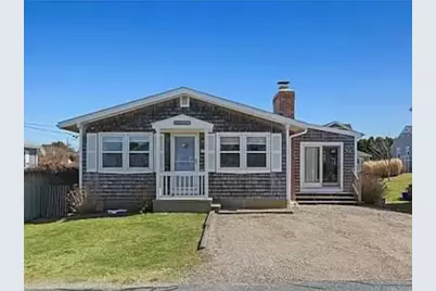 10 Stanton Avenue, Narragansett, RI 02882 - Photo 1