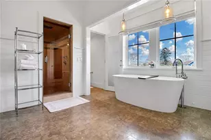 111 Avondale Rd, Westerly, RI 02891 - Photo 38