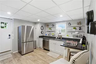 75 Oak Dell Cir, East Greenwich, RI 02818 - Photo 36