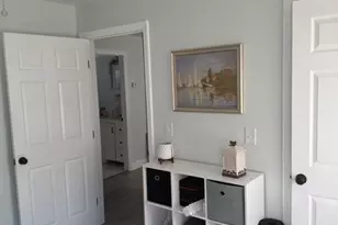 16 Catherine St, Bristol, RI 02809 - Photo 8
