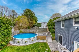 23 Detroit Ave, Warren, RI 02885 - Photo 4