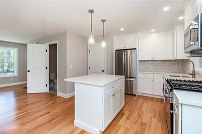 81 Cadora Avenue, Warwick, RI 02818 - Photo 22