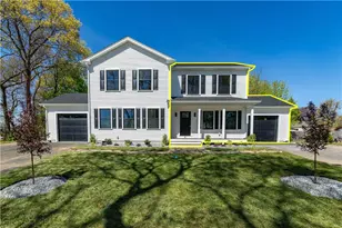 81 Cadora Ave, Warwick, RI 02818 - Photo 4