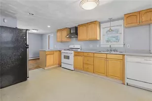 131 Blackamore Ave, Cranston, RI 02910 - Photo 6