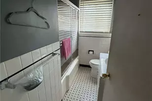 65 Hillcrest Ave, Pawtucket, RI 02860 - Photo 10