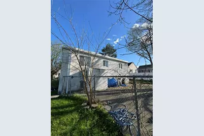 65 Hillcrest Avenue, Pawtucket, RI 02860 - Photo 4