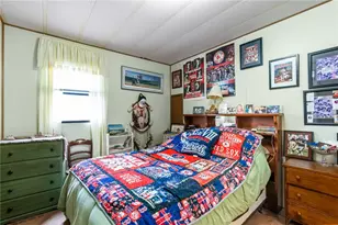 534 Forest Park Rd, Middletown, RI 02842 - Photo 12