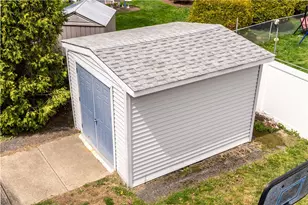 131 Roma St, East Providence, RI 02914 - Photo 26
