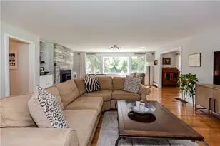 15 Golden View Dr, Johnston, RI 02919 - Photo 20