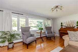15 Golden View Dr, Johnston, RI 02919 - Photo 18