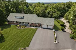 15 Golden View Dr, Johnston, RI 02919 - Photo 4