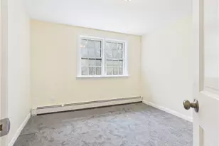 6502 Flat River Rd, Coventry, RI 02827 - Photo 20