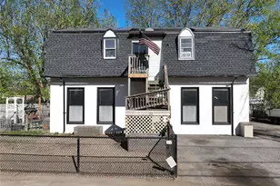 20 New St, Woonsocket, RI 02895 - Photo 2