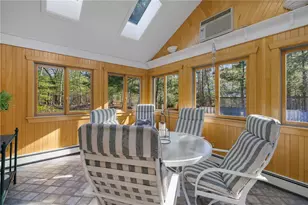 10 Oak Hill Rd, Scituate, RI 02831 - Photo 16