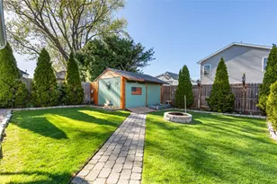 60 Greeley St, Pawtucket, RI 02861 - Photo 44