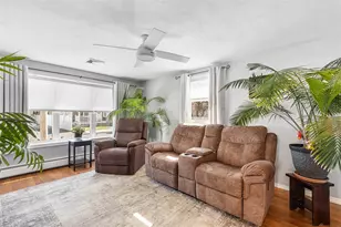 60 Greeley St, Pawtucket, RI 02861 - Photo 14