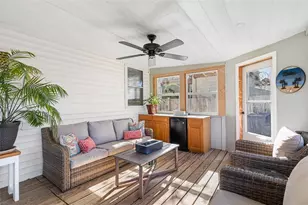 60 Greeley St, Pawtucket, RI 02861 - Photo 32