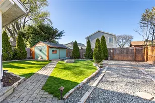 60 Greeley St, Pawtucket, RI 02861 - Photo 42