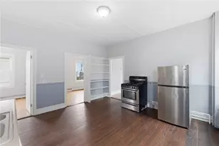 54 Candace St, Providence, RI 02908 - Photo 4