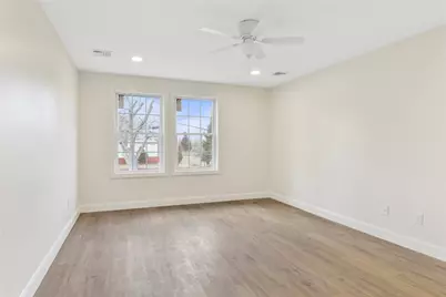24 Blackburn Street, Warwick, RI 02886 - Photo 10