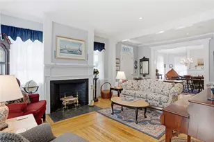 693 Hope St, Bristol, RI 02809 - Photo 14