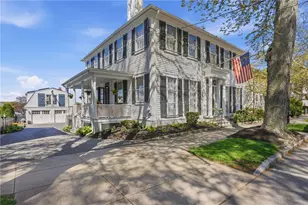 693 Hope St, Bristol, RI 02809 - Photo 1