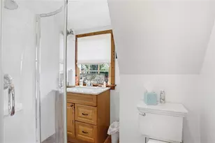 693 Hope St, Bristol, RI 02809 - Photo 38