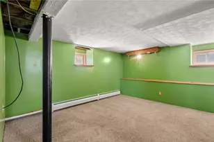 16 Elizabeth Ave, Smithfield, RI 02917 - Photo 32