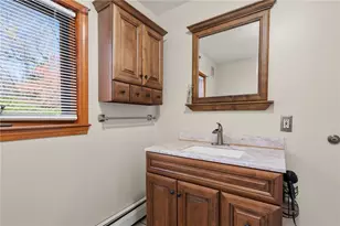 16 Elizabeth Ave, Smithfield, RI 02917 - Photo 20