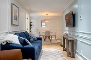 7 Dearborn St, Newport, RI 02840 - Photo 14
