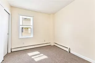 221 State St, Bristol, RI 02809 - Photo 18