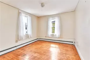 221 State St, Bristol, RI 02809 - Photo 26