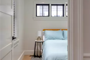 7 Dearborn St, Newport, RI 02840 - Photo 6