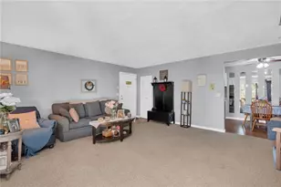 1560 Douglas Ave, North Providence, RI 02904 - Photo 8