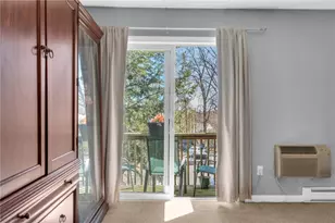 1560 Douglas Ave, North Providence, RI 02904 - Photo 12