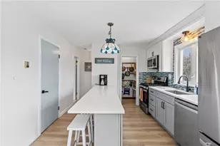 17 Clifford Dr, Westerly, RI 02891 - Photo 10