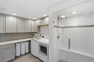 122 Mystery Farms Dr, Cranston, RI 02921 - Photo 30