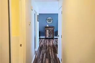 131 Jambray Ave, Warwick, RI 02886 - Photo 28