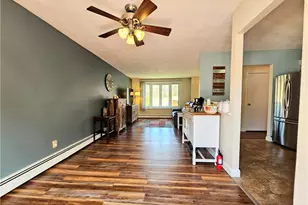 131 Jambray Ave, Warwick, RI 02886 - Photo 8