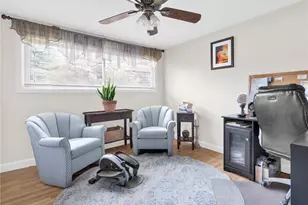 29 Sweetbriar Dr, Cranston, RI 02920 - Photo 22