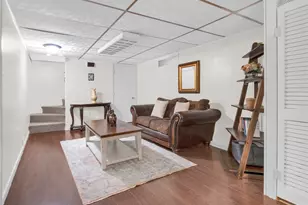 29 Sweetbriar Dr, Cranston, RI 02920 - Photo 24
