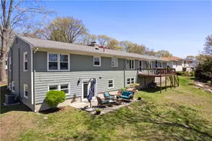 52 Woodhaven Blvd, North Providence, RI 02911 - Photo 16
