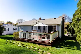 8 Gillooly Dr, Warwick, RI 02888 - Photo 22