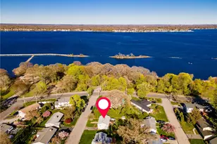 8 Gillooly Dr, Warwick, RI 02888 - Photo 26