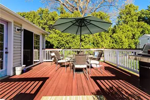 8 Gillooly Dr, Warwick, RI 02888 - Photo 24
