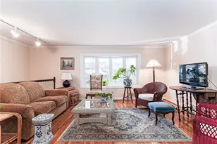 8 Gillooly Dr, Warwick, RI 02888 - Photo 8