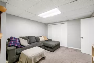 1112 Great Rd, Lincoln, RI 02865 - Photo 34