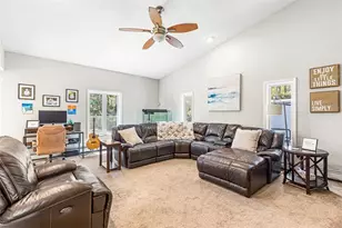 1112 Great Rd, Lincoln, RI 02865 - Photo 8