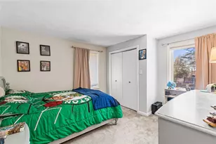 1112 Great Rd, Lincoln, RI 02865 - Photo 32