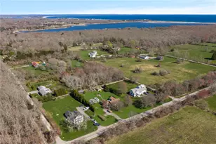 418 Long Hwy, Little Compton, RI 02837 - Photo 32